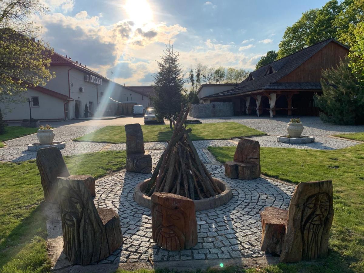 Orion Hotel Parczew Екстер'єр фото
