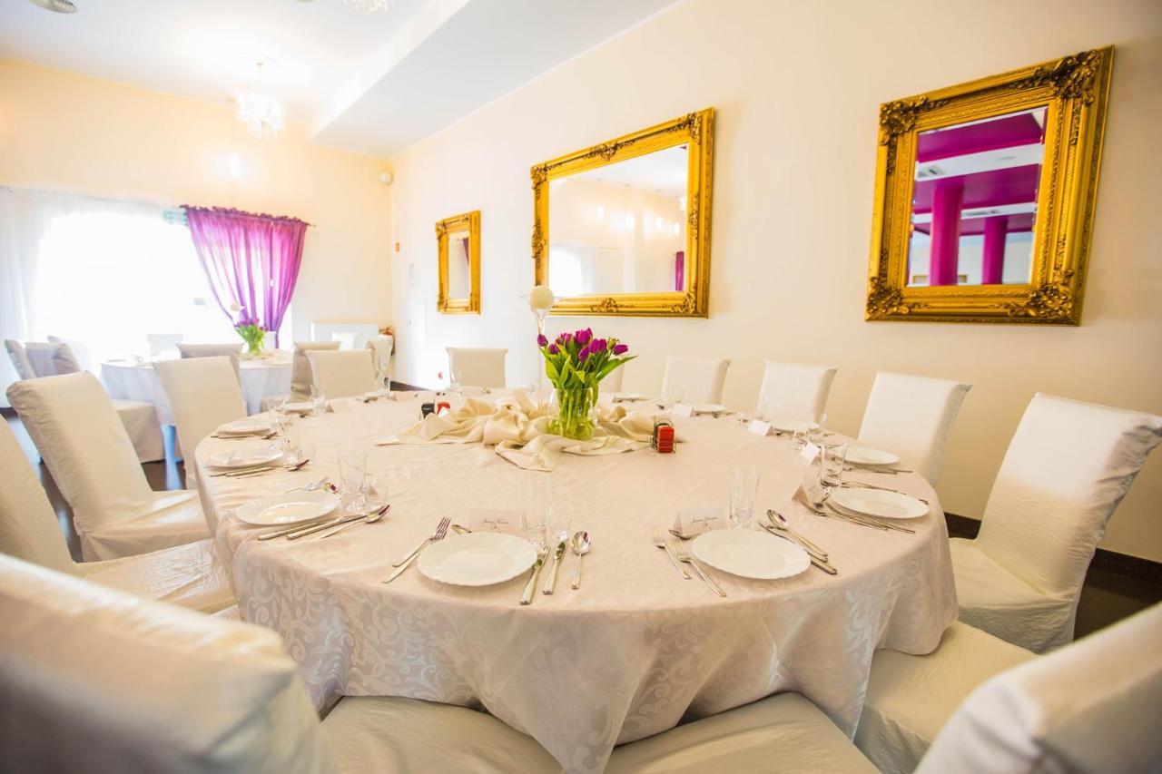 Orion Hotel Parczew Екстер'єр фото